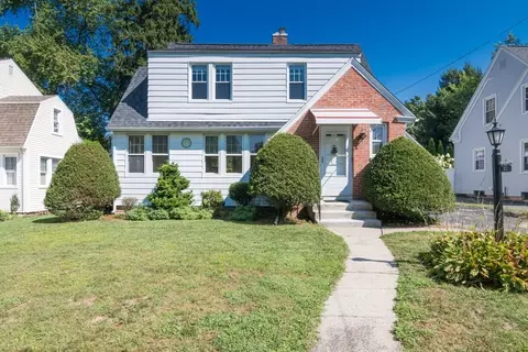 32 Elmwood Ave, Longmeadow, MA 01106