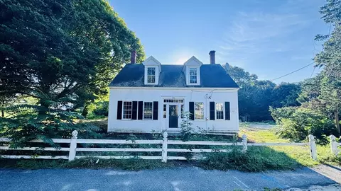 430 Main St, Dennis, MA 02660