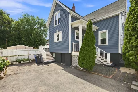 93 Parker St, Chelsea, MA 02150
