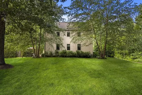 2 Bassett Brk, Duxbury, MA 02332