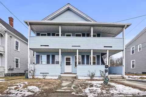 218 Central St, Leominster, MA 01453