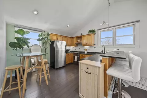 Kitchen - 17 Millett St #3, Gloucester, MA 01930 photo 4 of 8