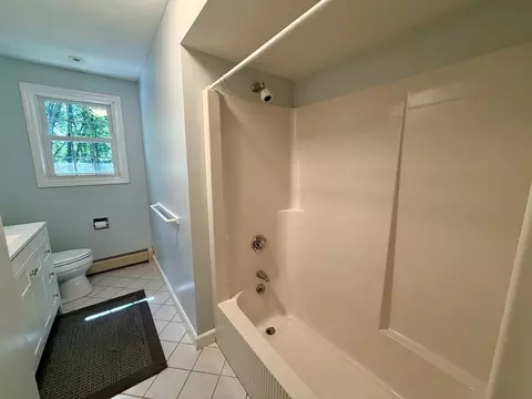 Bath - 908 Burts Pit Rd, Northampton, MA 01062 photo 1 of 3