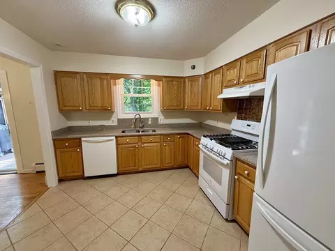 Kitchen - 908 Burts Pit Rd, Northampton, MA 01062 photo 2 of 2