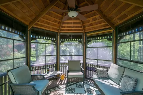 Exterior - 908 Burts Pit Rd, Northampton, MA 01062 photo 8 of 12