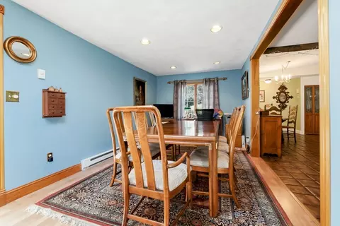 Dining - 8 Colgate Rd, Beverly, MA 01915 photo 1 of 2