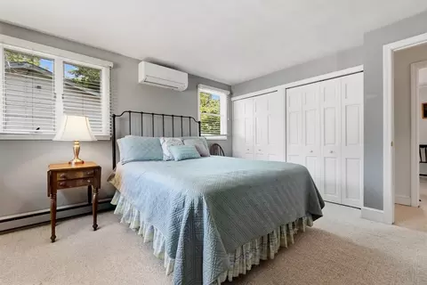 Bedroom - 8 Colgate Rd, Beverly, MA 01915 photo 3 of 6