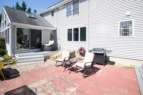 Exterior - 14 Shady Ln, Wareham, MA 02571 photo 9 of 10