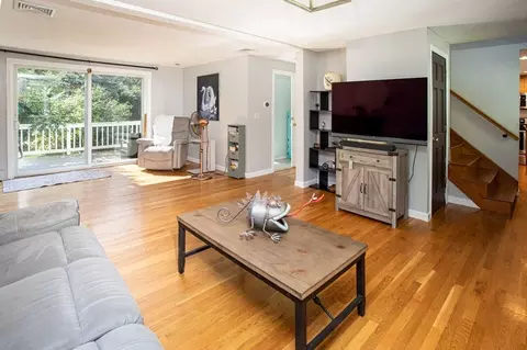 Living - 14 Shady Ln, Wareham, MA 02571 photo 2 of 4