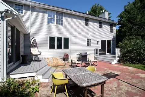 Exterior - 14 Shady Ln, Wareham, MA 02571 photo 7 of 10