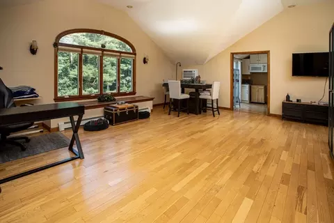 Living - 14 Shady Ln, Wareham, MA 02571 photo 4 of 4