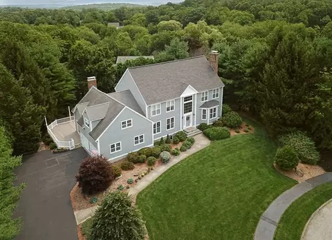 9 Fieldstone Dr, Shrewsbury, MA 01545