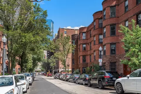 Exterior - 8 Garrison St #501, Boston, MA 02116 photo 2 of 6