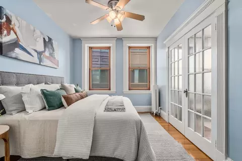 Bedroom - 8 Garrison St #501, Boston, MA 02116 photo 5 of 7