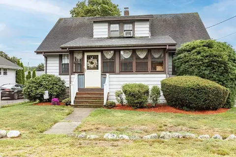75 Battery St, Abington, MA 02351