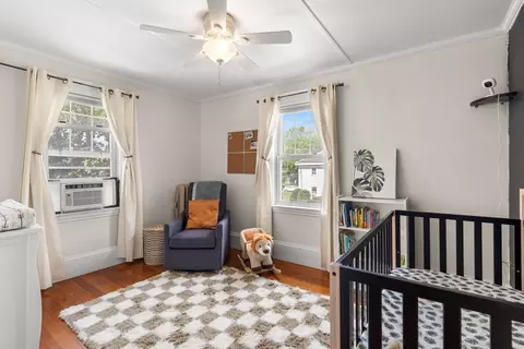 Bedroom - 16 Maple Ave, Danvers, MA 01923 photo 2 of 6