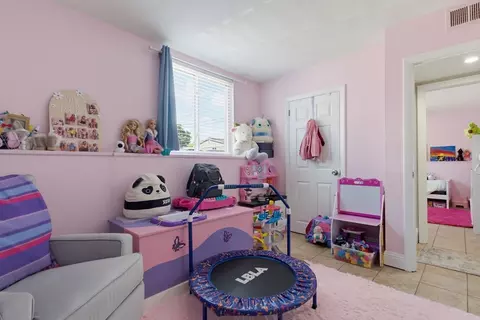 Other - 239 Glasgow St #1, Fall River, MA 02721 photo 5 of 5
