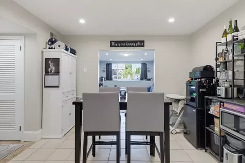 Dining - 239 Glasgow St #1, Fall River, MA 02721 photo 1 of 2