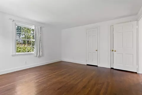 Bedroom - 4 Meadowbrook Rd, Dover, MA 02030 photo 3 of 7