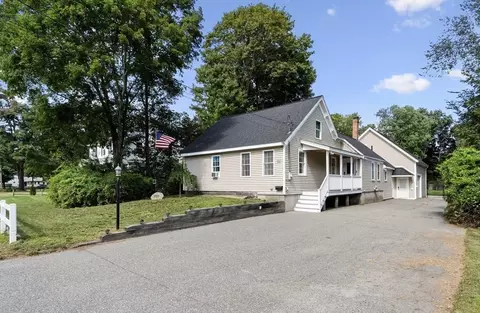 352 Plymouth St, Abington, MA 02351