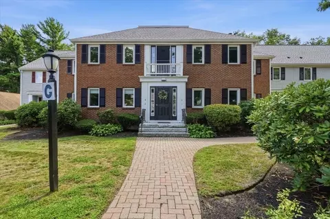 225 Lincoln St #G4, Duxbury, MA 02332
