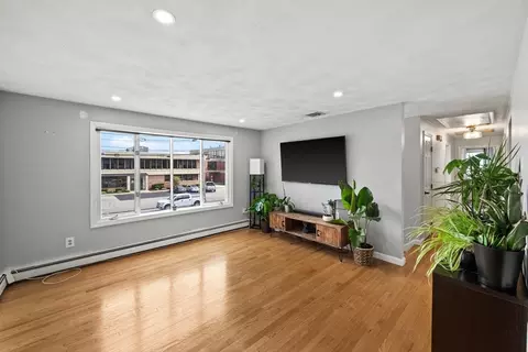 Living - 849 Washington St, Dedham, MA 02026 photo 1 of 4