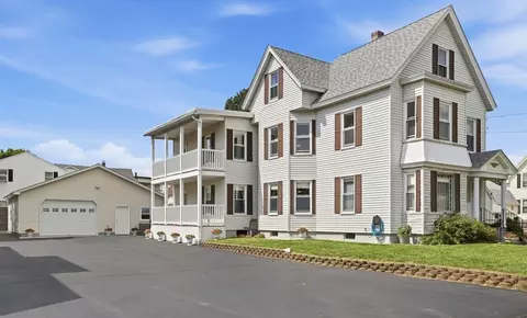 109 4th St, Leominster, MA 01453