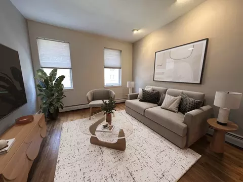 157 Salem St #3, Boston, MA 02113