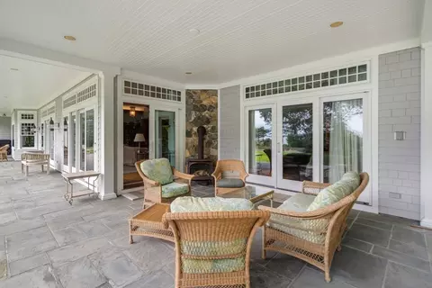 Exterior - 4 Sherburne Way, Wareham, MA 02571 photo 3 of 5
