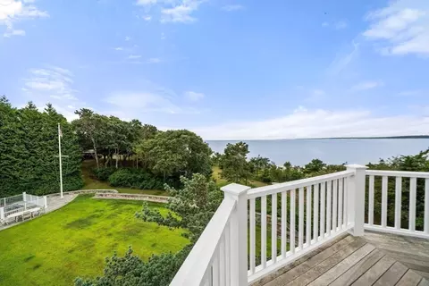 View/Area - 4 Sherburne Way, Wareham, MA 02571 photo 5 of 7