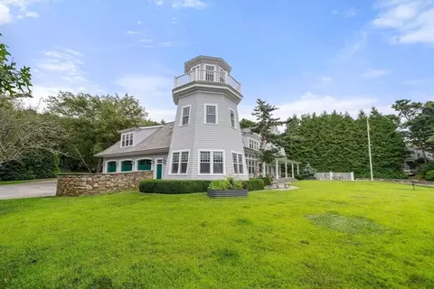 Exterior - 4 Sherburne Way, Wareham, MA 02571 photo 2 of 5
