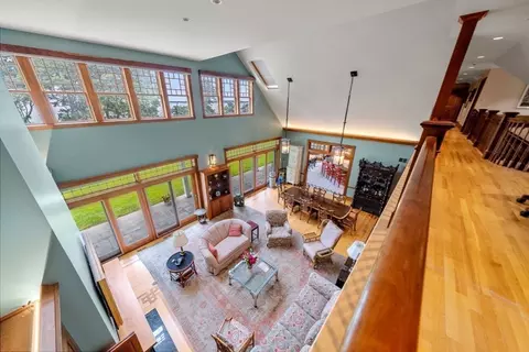 Living - 4 Sherburne Way, Wareham, MA 02571 photo 3 of 5