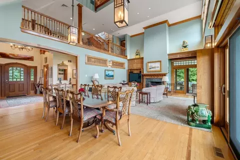 Dining - 4 Sherburne Way, Wareham, MA 02571 photo 1 of 1