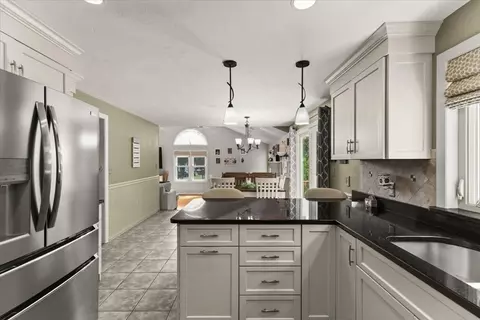 Kitchen - 15 Eileen Rd, Norton, MA 02766 photo 2 of 4
