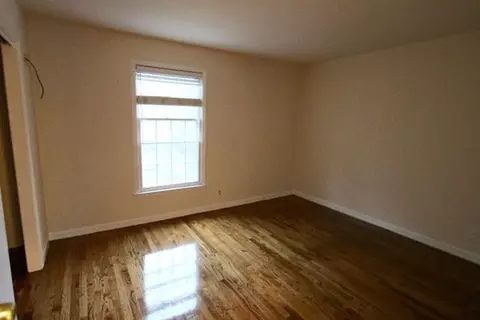 Bedroom - 36 Williamsburg #36, Springfield, MA 01108 photo 4 of 4