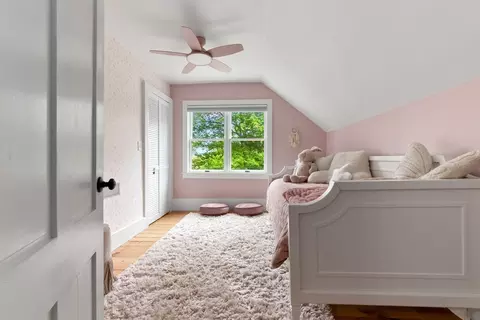 Bedroom - 52 Bridge St, Hamilton, MA 01982 photo 8 of 8