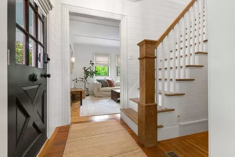 Entry Way - 52 Bridge St, Hamilton, MA 01982 photo 1 of 7