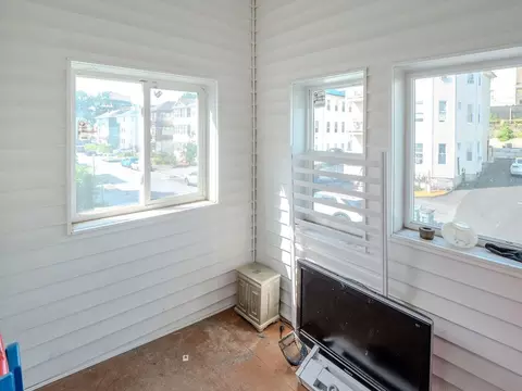 Exterior - 12 Ives St, Worcester, MA 01603 photo 5 of 5