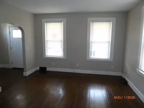 24 Pendleton Ave, Chicopee, MA 01020 photo 5