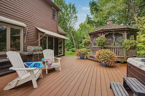 Exterior - 60 Main Rd, Westhampton, MA 01027 photo 3 of 18