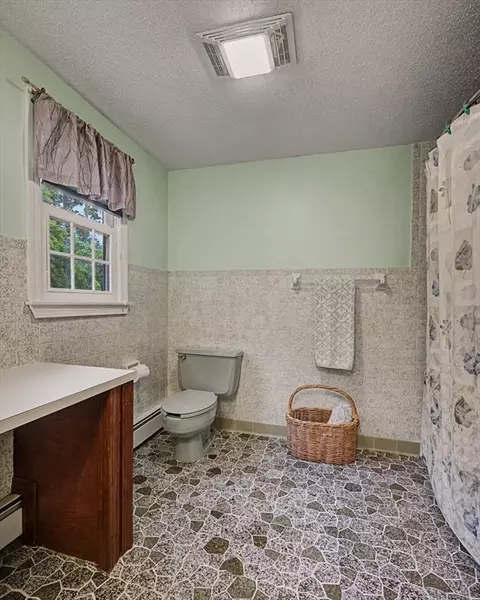 Bath - 60 Main Rd, Westhampton, MA 01027 photo 2 of 2