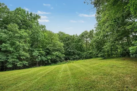 Exterior - 60 Main Rd, Westhampton, MA 01027 photo 18 of 18