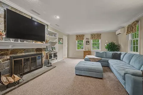 Living - 60 Main Rd, Westhampton, MA 01027 photo 1 of 2