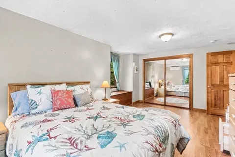 Bedroom - 36 Pine St, Berkley, MA 02779 photo 6 of 8