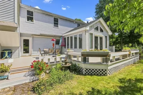Exterior - 36 Pine St, Berkley, MA 02779 photo 5 of 7