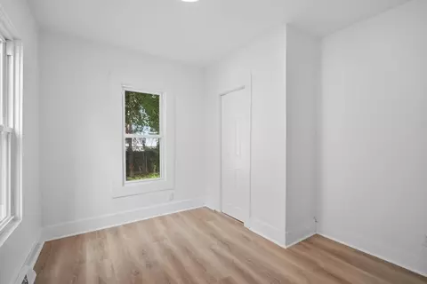 Bedroom - 35-37 Ozark St, Springfield, MA 01108 photo 1 of 5
