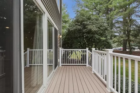 Exterior - 78 Pointe Rok Dr #78, Worcester, MA 01604 photo 2 of 4