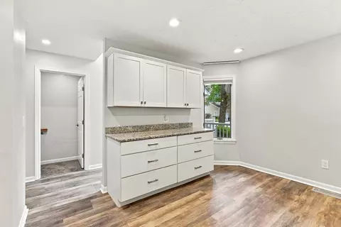 Entry Way - 78 Pointe Rok Dr #78, Worcester, MA 01604 photo 1 of 3