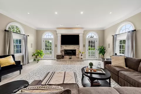 Living - 9 Anna Dr, Danvers, MA 01923 photo 2 of 2