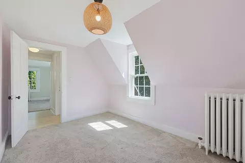 Bedroom - 20 Marble St, Gloucester, MA 01930 photo 3 of 10